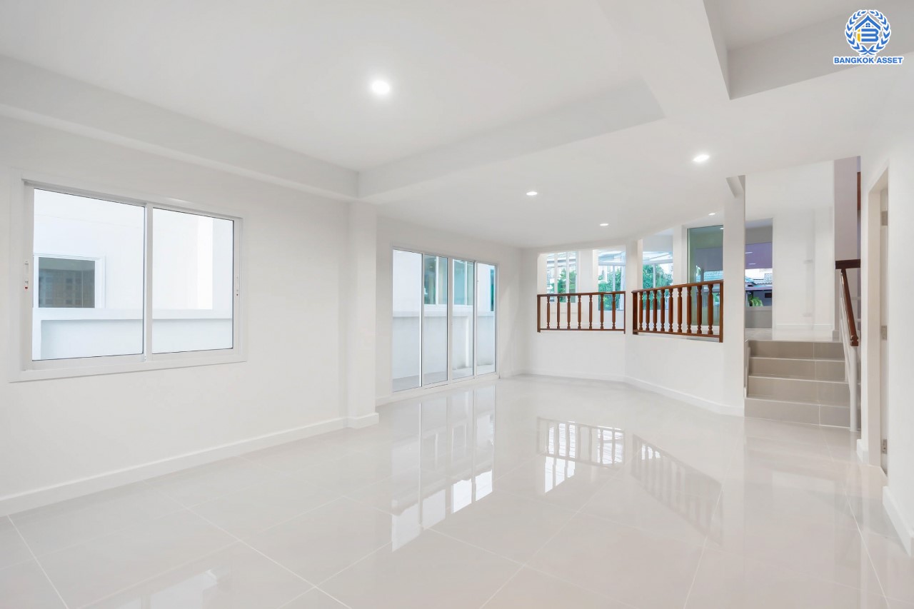 บ้านมือสองตกแต่งใหม่ ม.เศรณีวิลล่า บางใหญ่-กาญจนาภิเษก (บ้านกล้วย-ไทรน้อย) เนื้อที่ 50 ตร.ว. ฟังก์ชันพร้อม 3 ห้องนอน 3 ห้องน้ำ จอดรถได้ 2 คัน ตอบโจทย์ทุกการอยู่อาศัย บนทำเลคุณภาพ! เชื่อมต่อ ถ.กาญจนาภิเษก ใกล้เซ็นทรัลเวสต์เกต และ รถไฟฟ้า "สถานีคลองบางไผ่"...